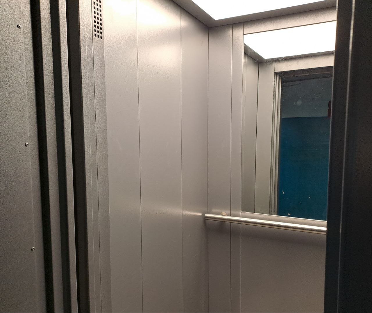Еще 5 новых лифтов сдаются в эксплуатацию в Бердянске.