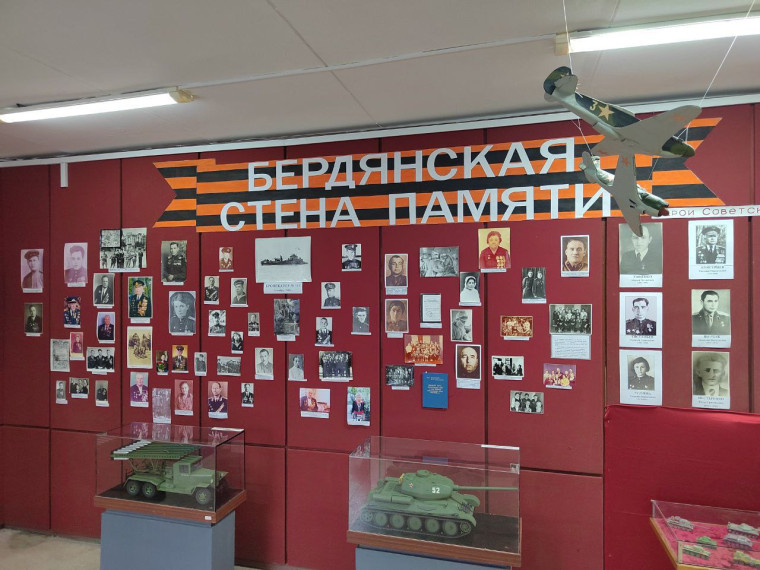 В Бердянске почтили память воинов-интернационалистов в 37-ю годовщину вывода советских войск из Афганистана.